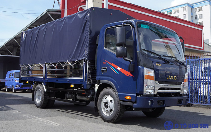 Xe tải Jac N250 tải 2t4 động cơ Isuzu 